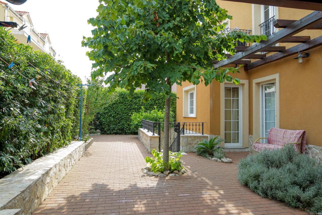 Rougemarin Apartments Biograd Na Moru Eksteriør billede