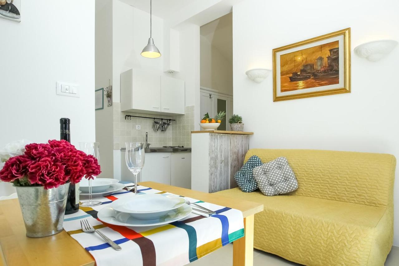 Rougemarin Apartments Biograd Na Moru Eksteriør billede